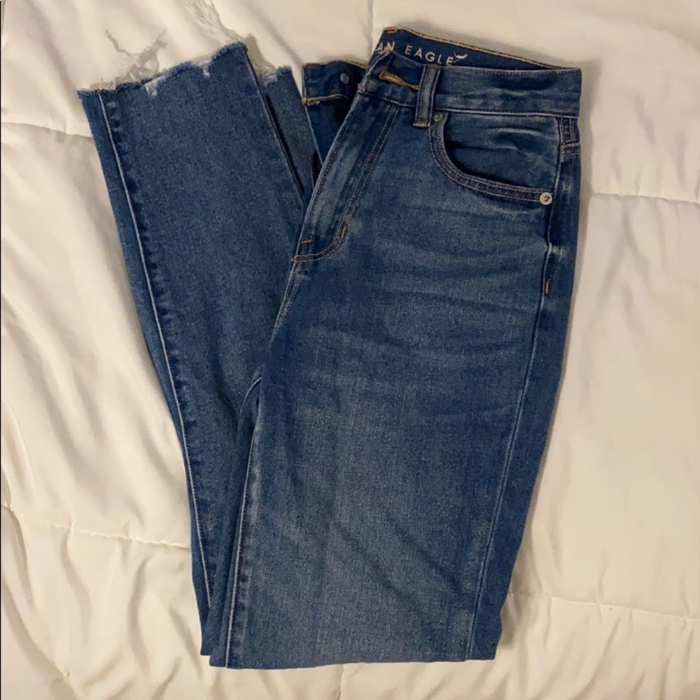 American Eagle High Waisted Jeans